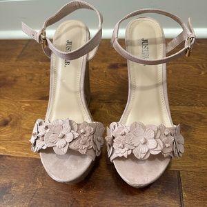 Wedge sandals